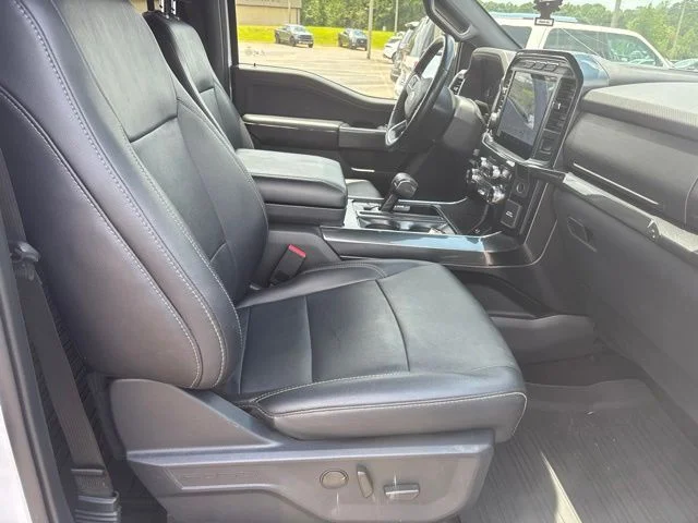Used 2022 White Ford XLT image 13