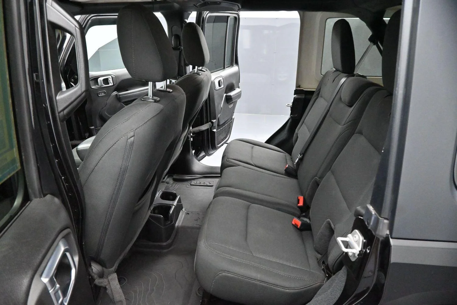 Used 2022 Black Clearcoat Jeep Unlimited Sport S image 26