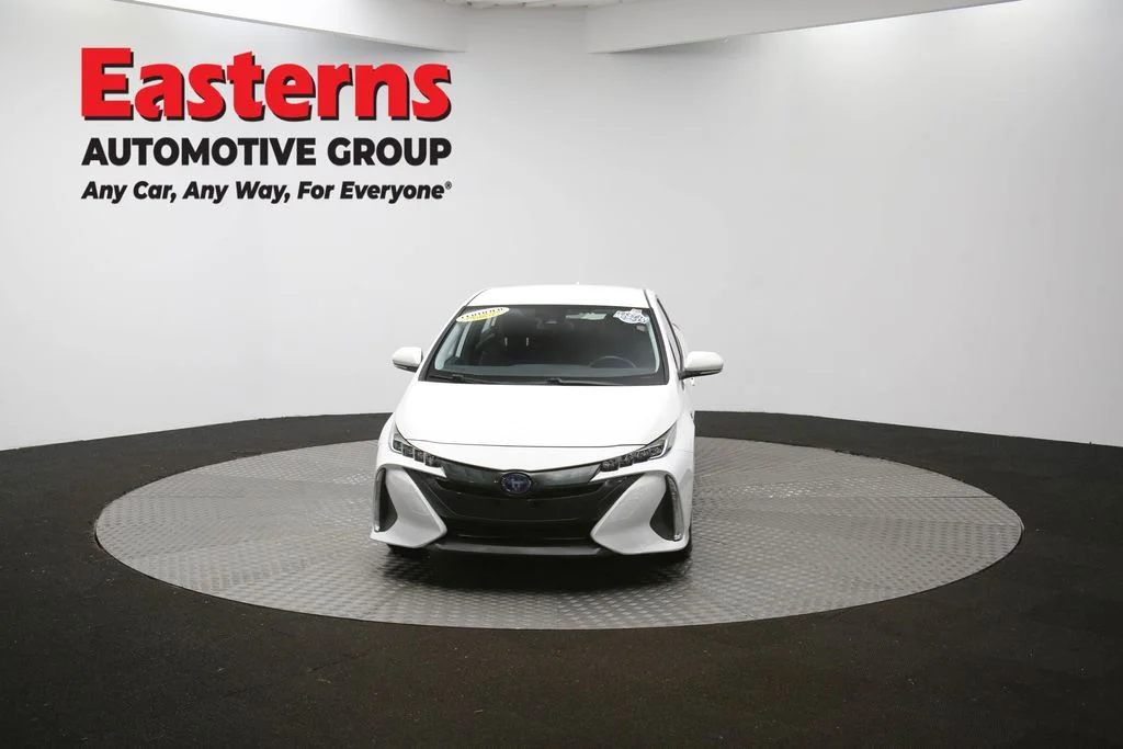 Used 2021 White Toyota LE image 48