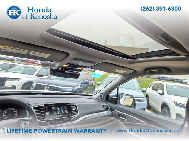 New 2026 Sonic Gray Pearl Honda RTL image 11
