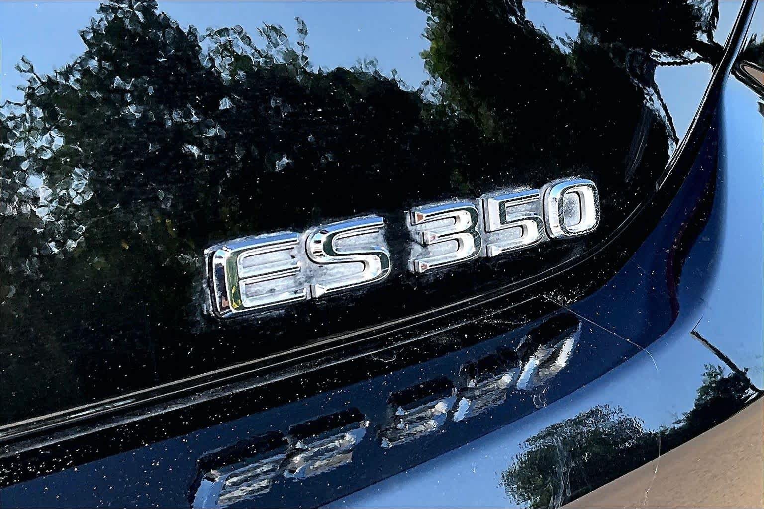 Certified Used 2024 OBSIDIAN Lexus F SPORT Handling image 9