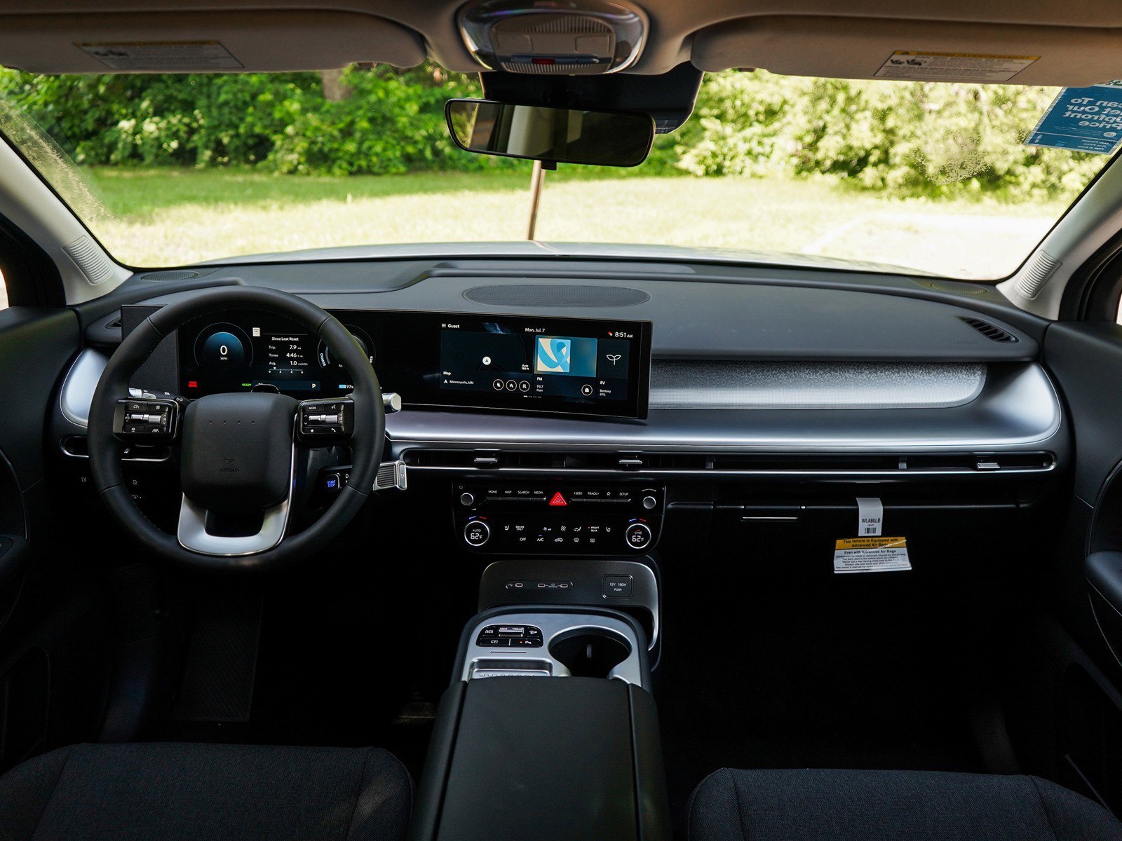 2026 Hyundai IONIQ 9 SE - Photo 12