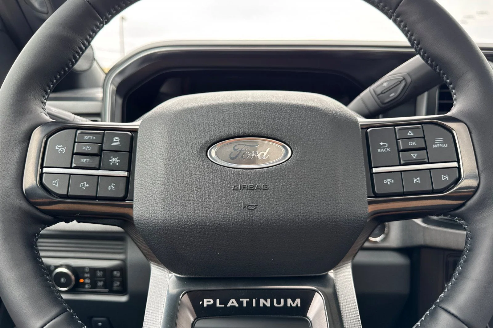 New 2026 Glacier Gray Metallic Tri-Coat Ford F-350® Platinum® image 25