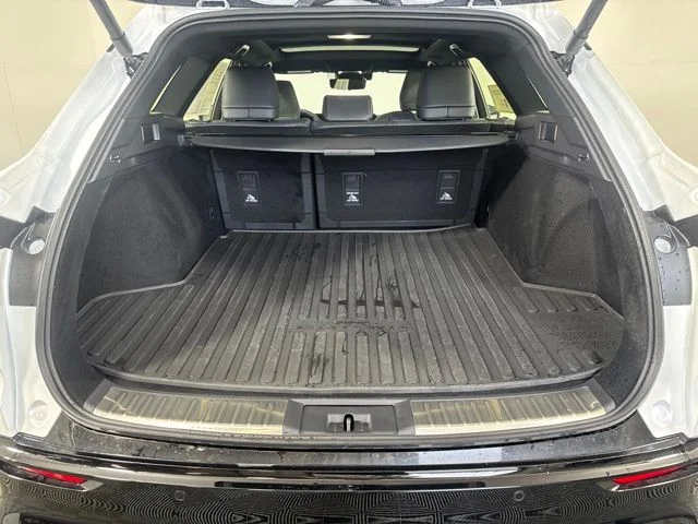 Certified Used 2025 Oxygen White Toyota Limited image 19