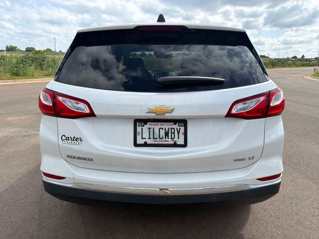Used 2019 Iridescent Pearl Tricoat Chevrolet LT image 6