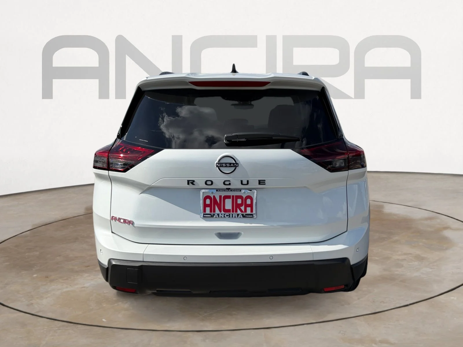 New 2026 Everest White Pearl Tricoat Nissan Dark Armor image 9
