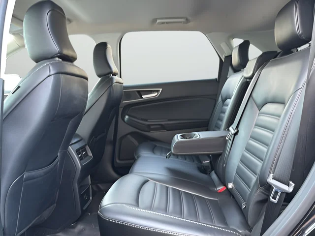2022 Ford Edge SEL - Photo 16