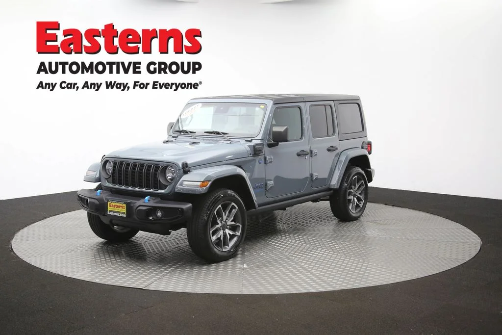 Used 2024 Gray Jeep Sport S 4xe image 56