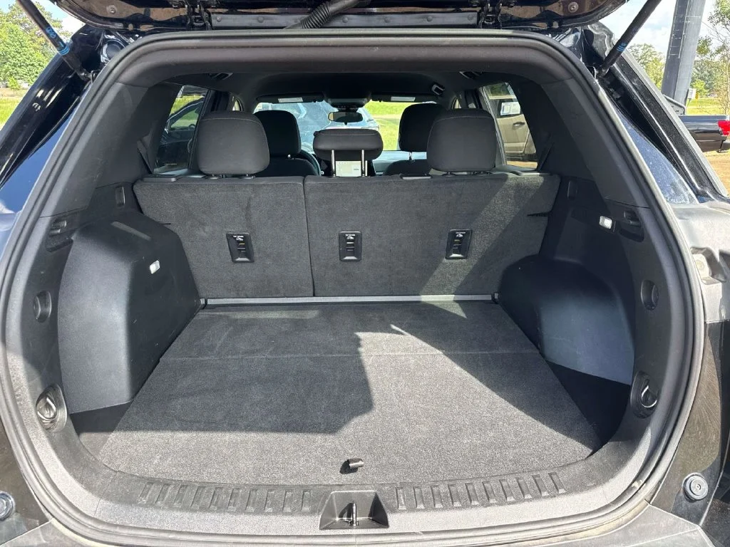 Used 2025 Black Chevrolet LT image 11