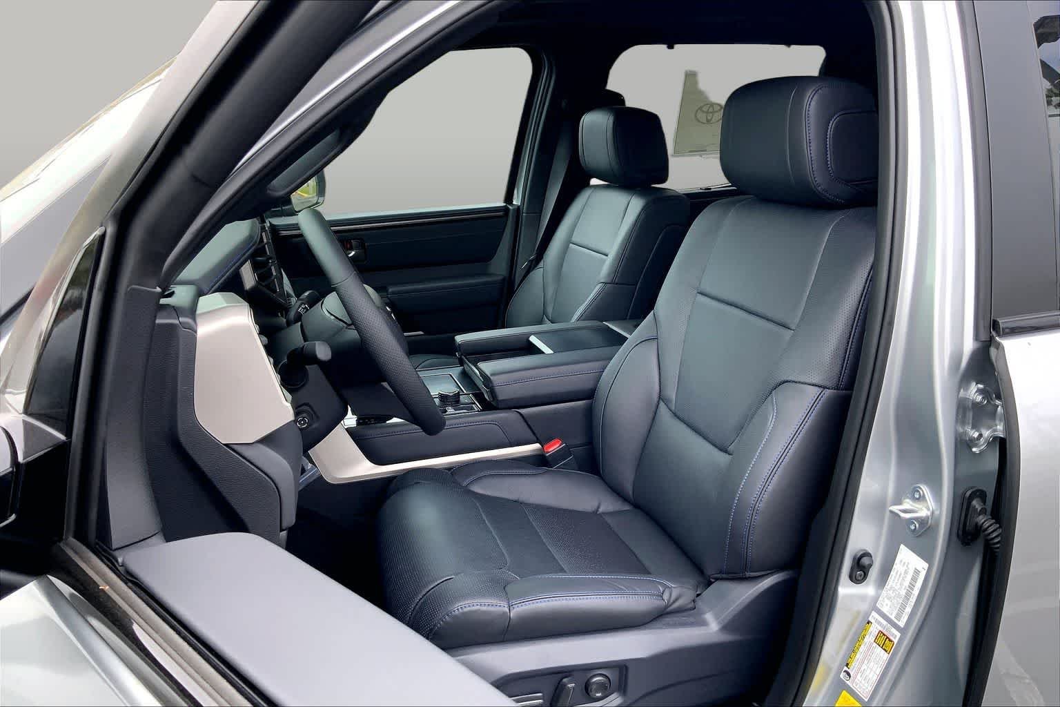 2026 Toyota Tundra Platinum - Photo 9