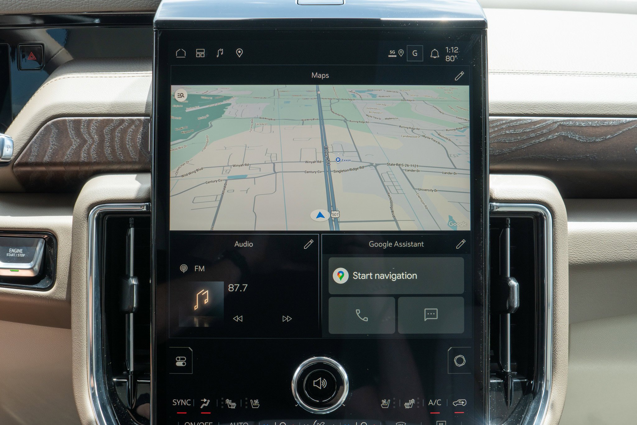 2026 GMC Yukon XL Denali - Photo 16