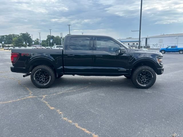 Used 2025 Black Ford XLT image 5