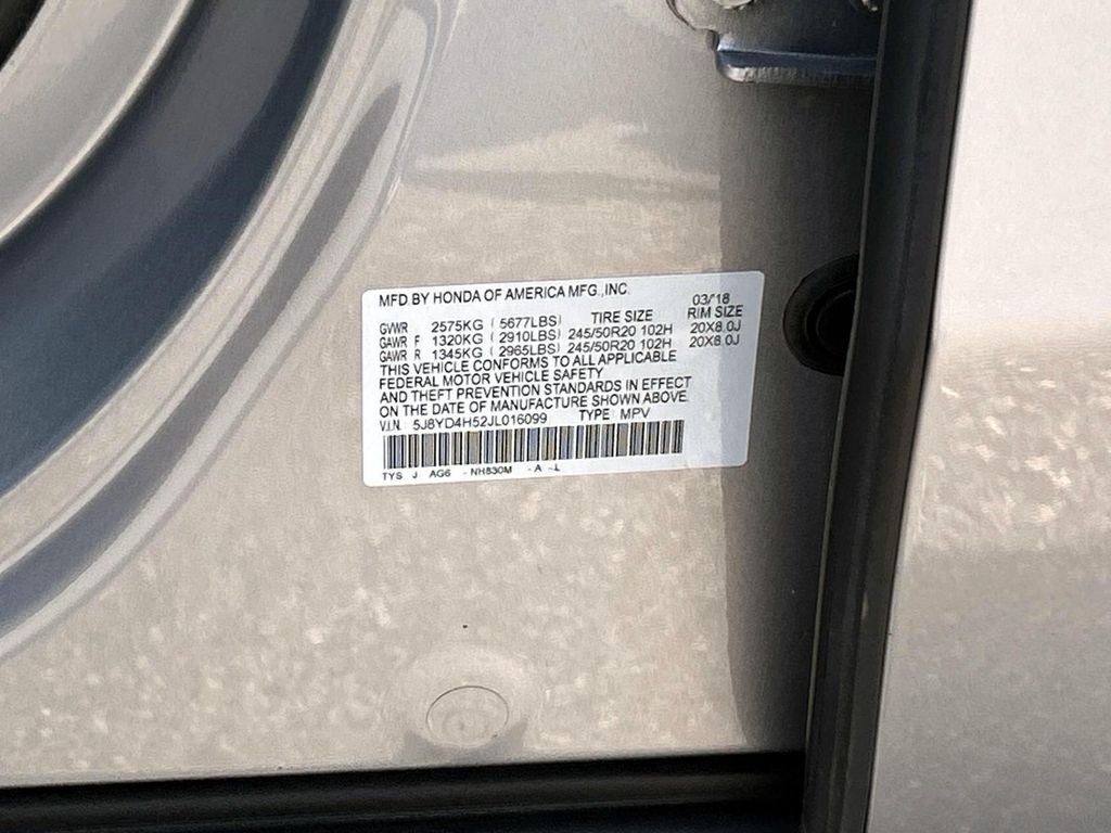 Used 2018 Silver Acura 3.5L image 10
