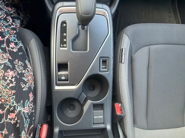 Used 2025 Silver Subaru Base image 19