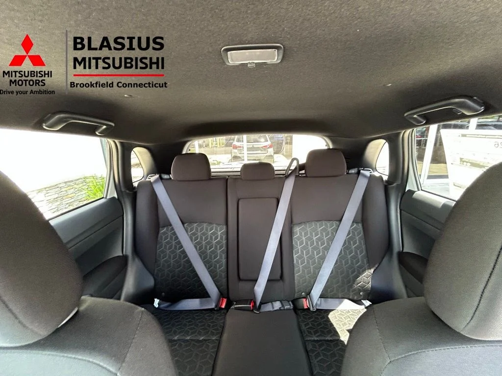 New 2025 White Mitsubishi 2.0 Trail Edition image 79