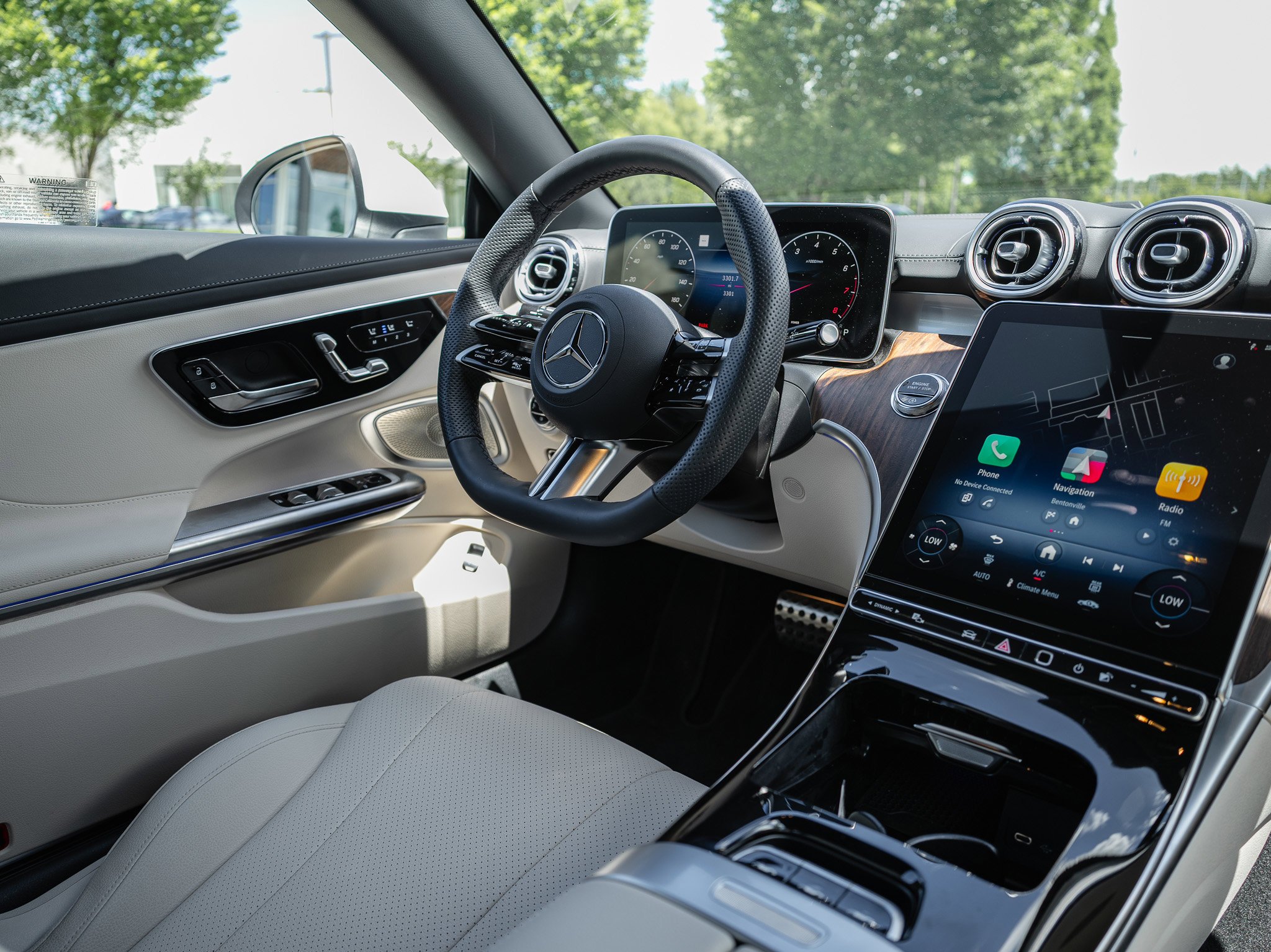 Used 2026  Mercedes-Benz  image 19