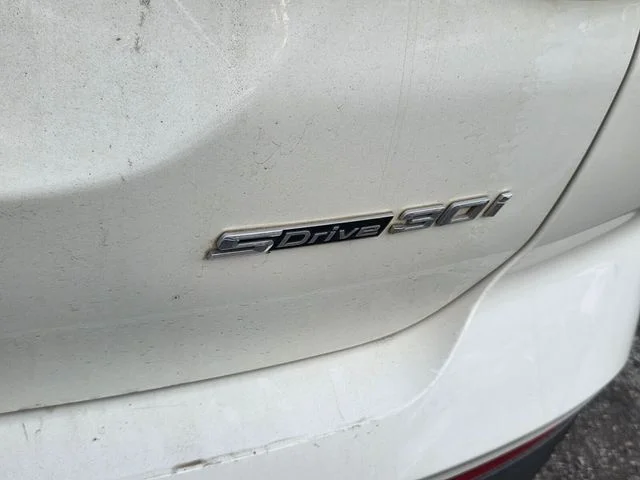 Used 2023 White BMW sDrive30i image 11