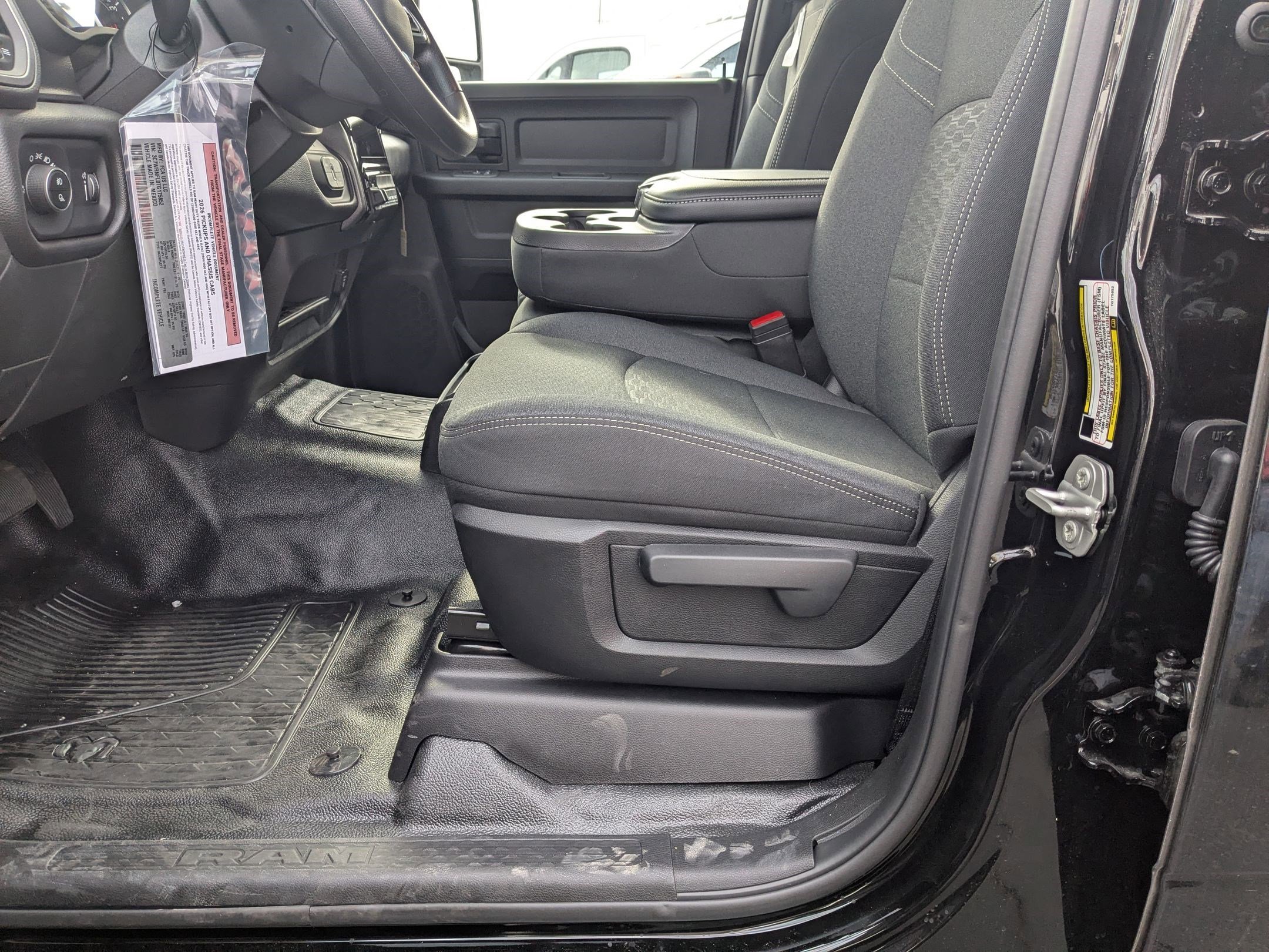 New 2026 Diamond Black Crystal Pearlcoat RAM Tradesman image 16