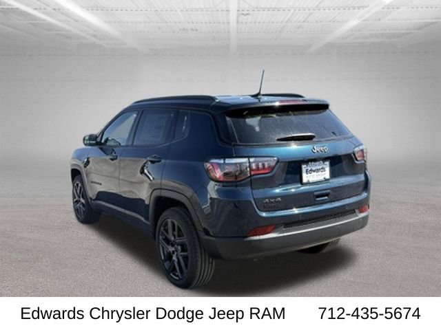 New 2026 Fathom Blue Pearl-Coat Exterior Paint Jeep Limited image 6