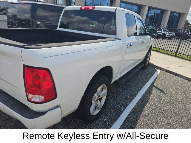 Used 2015 Bright White Clearcoat Ram Express image 6