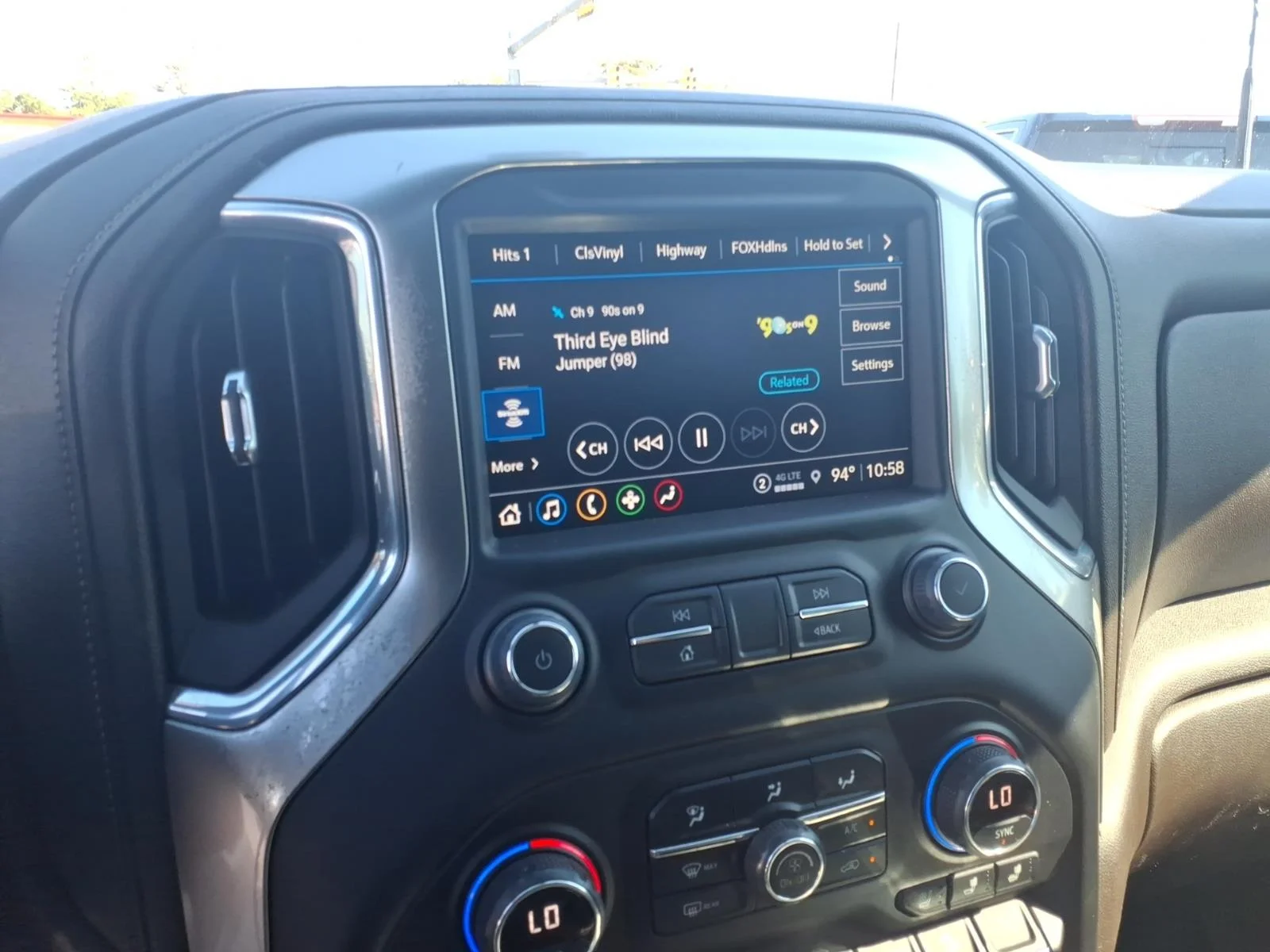 2021 Chevrolet Silverado 2500HD LTZ - Photo 21