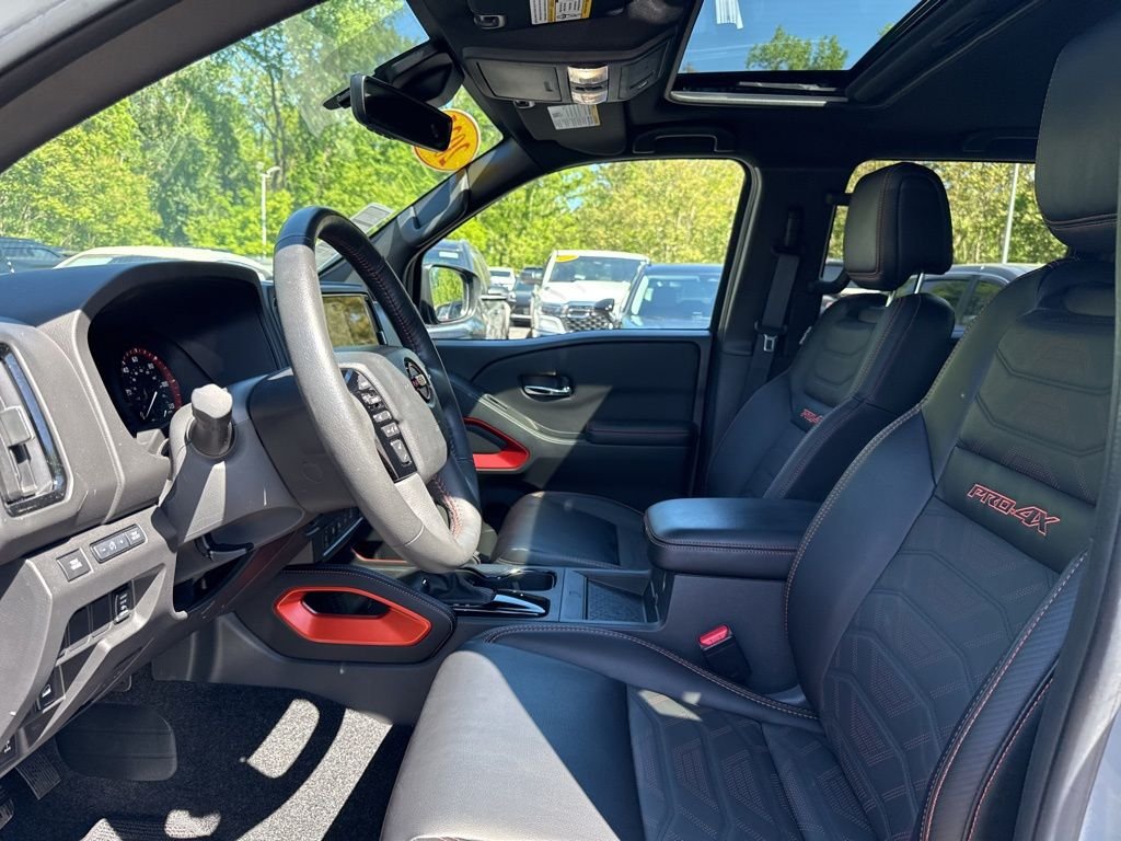 Used 2025 Gray Nissan PRO-4X image 9