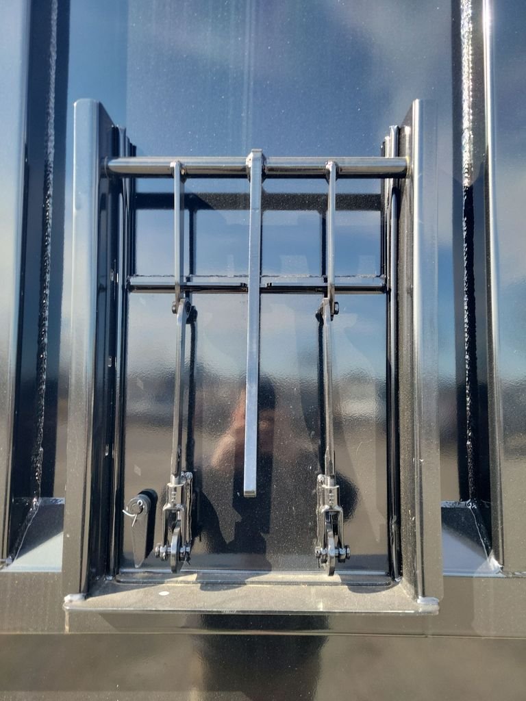 New 2024 Oxford White Ford F-650 SD Gas Straight Frame image 6