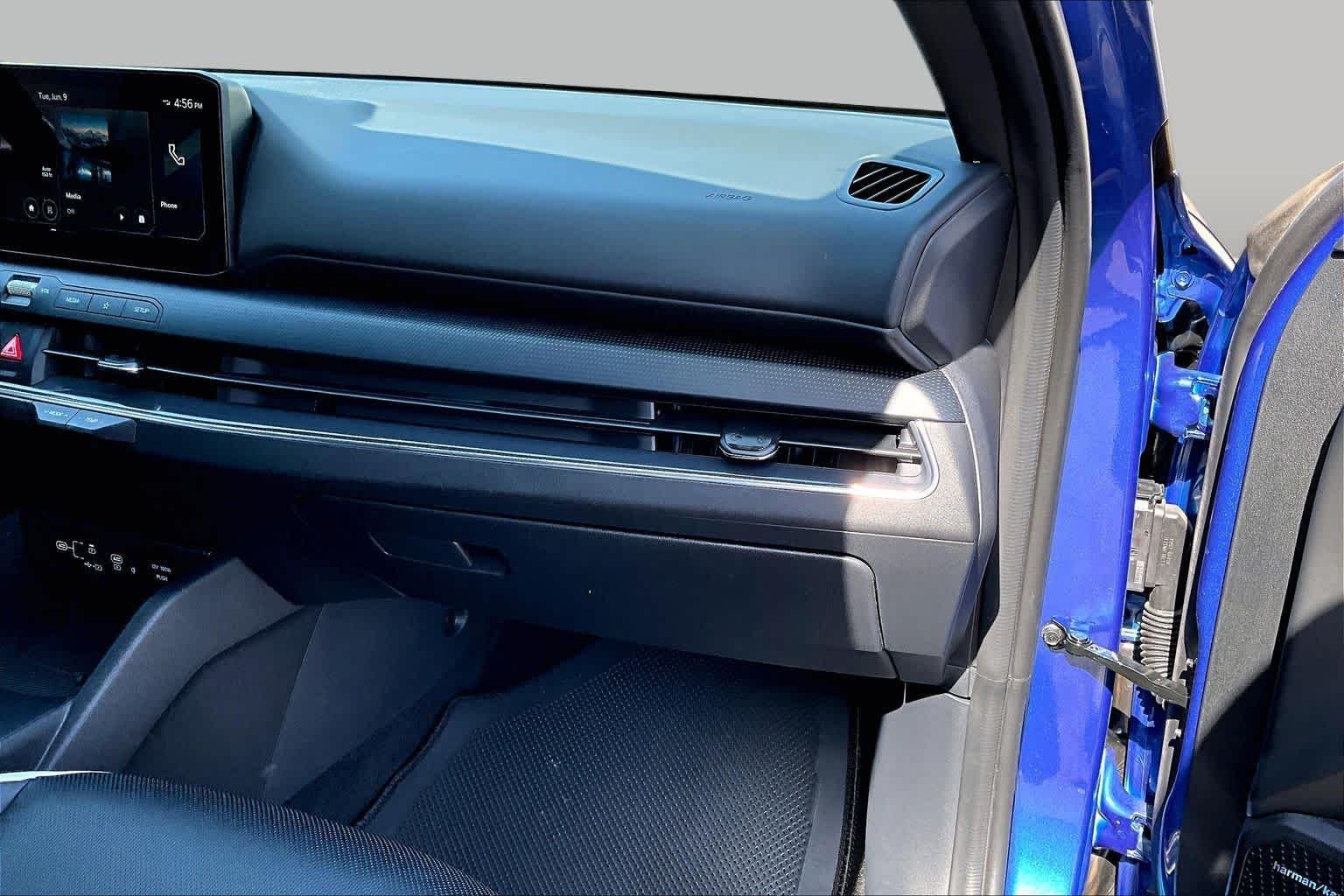 Certified Used 2025 Wave Blue Kia GT-Line Turbo image 19