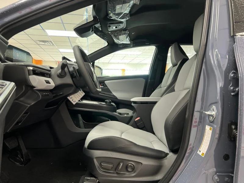 New 2026 HARBOR MIST GRAY PEARL Subaru Premium image 21