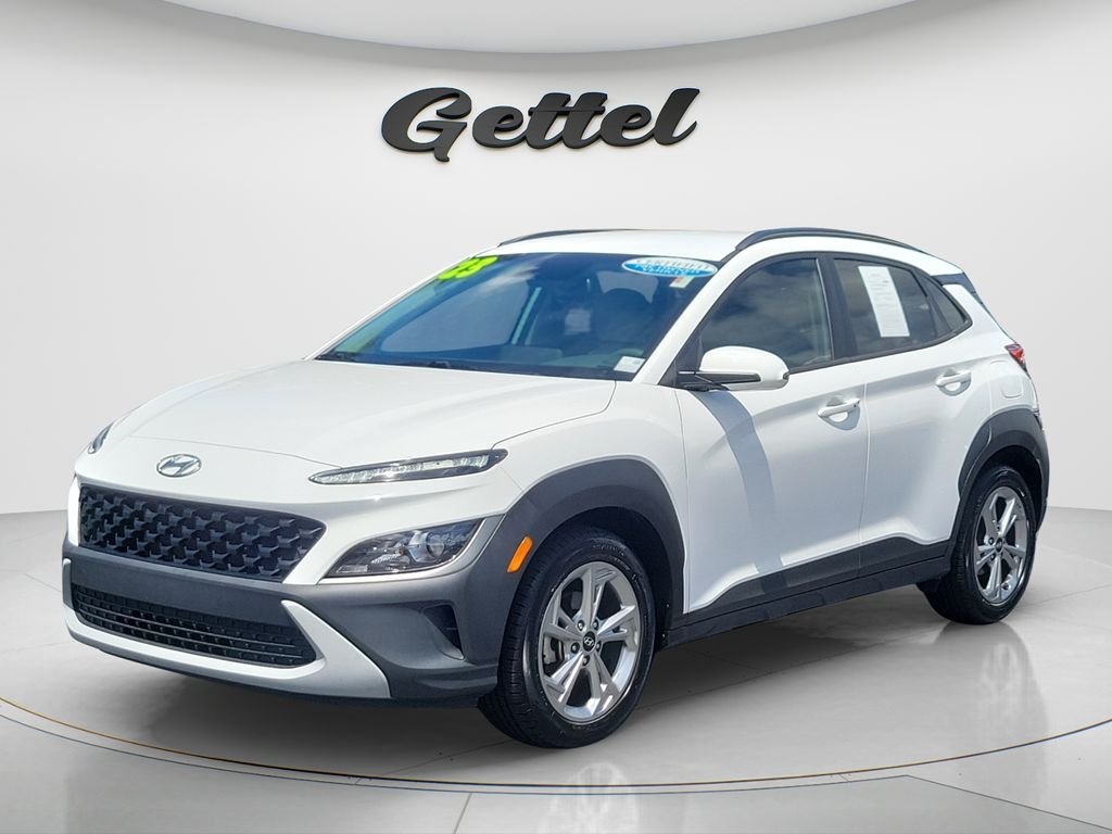 Certified Used 2023 White Hyundai SEL image 1