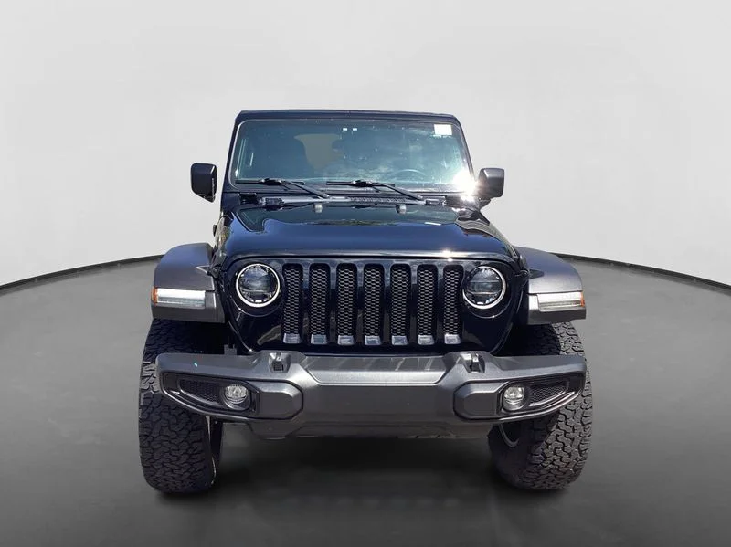 Used 2023 Black Jeep Sport S image 14