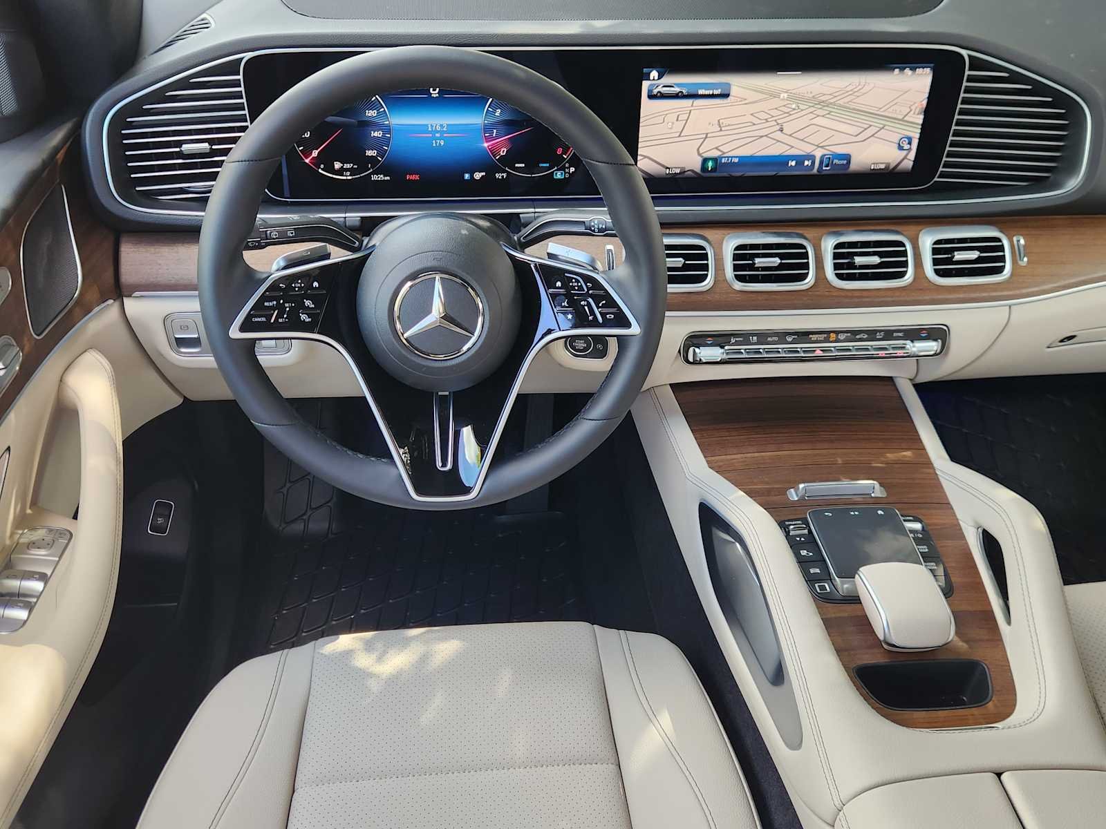 Certified Used 2026 Polar White Mercedes-Benz GLE 350 image 25