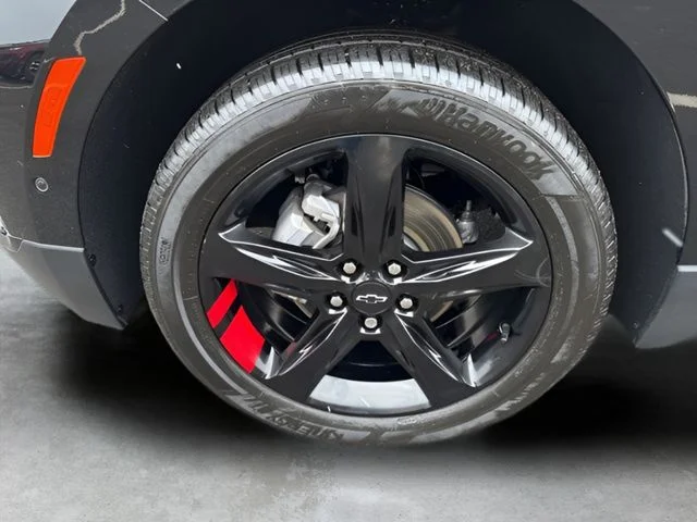 Used 2024 Black Chevrolet Premier image 25