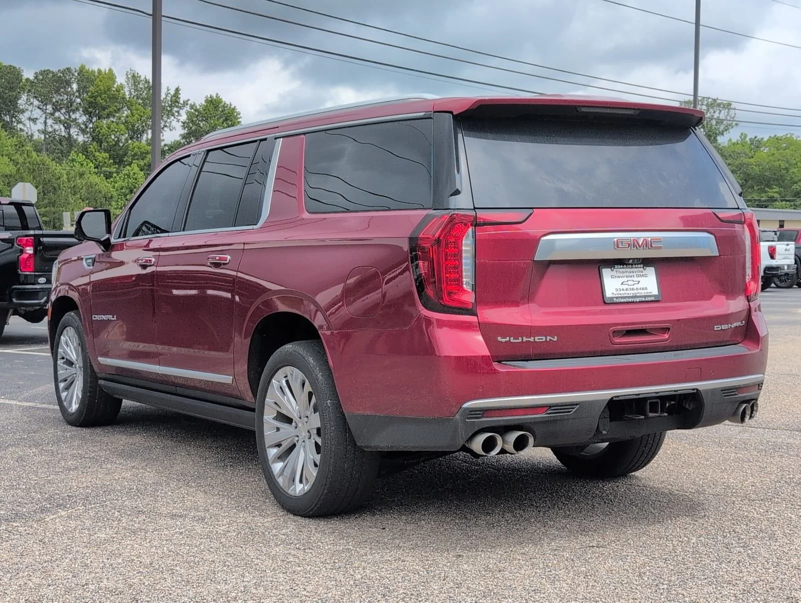 Used 2021 CAYENNE RED TINTCOAT GMC Denali image 3