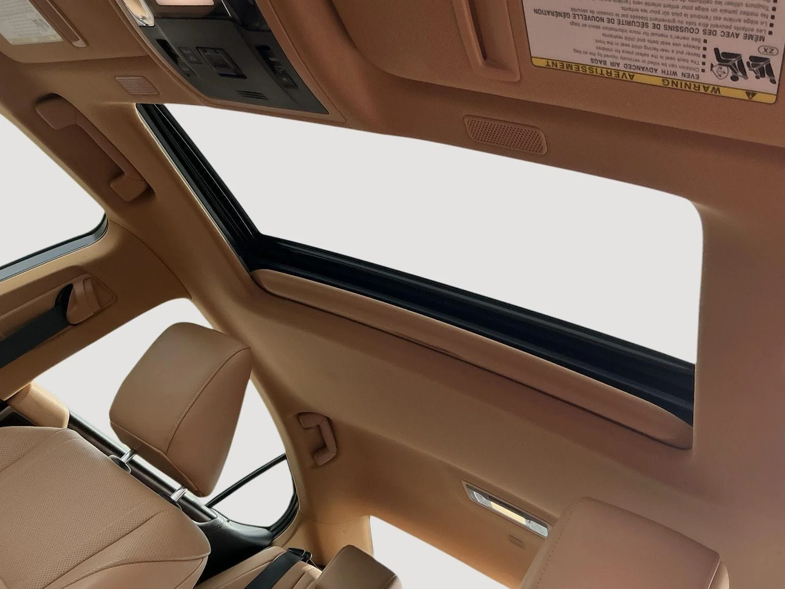 Used 2022 Nightfall Mica Lexus ES 300h Luxury image 4