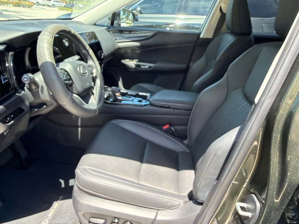 Used 2024 Nori Green Pearl Lexus NX 250 image 4