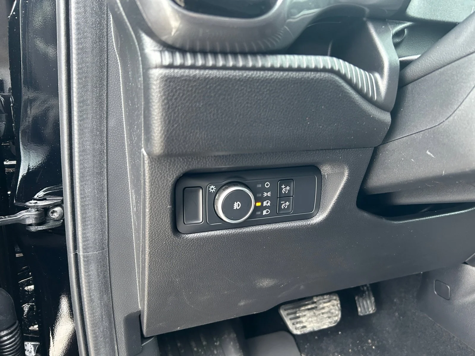 New 2026 Shadow Black Ford Lariat image 14