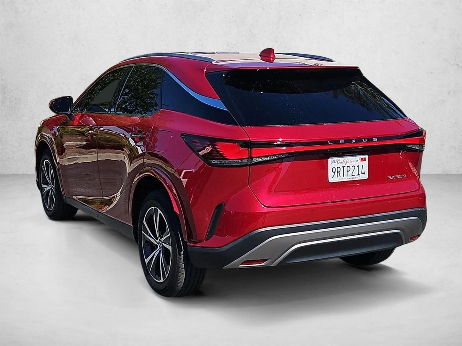 Used 2025 Matador Red Mica Lexus RX 350 image 7