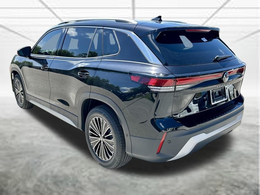 New 2026 Black Volkswagen 2.0T S image 7