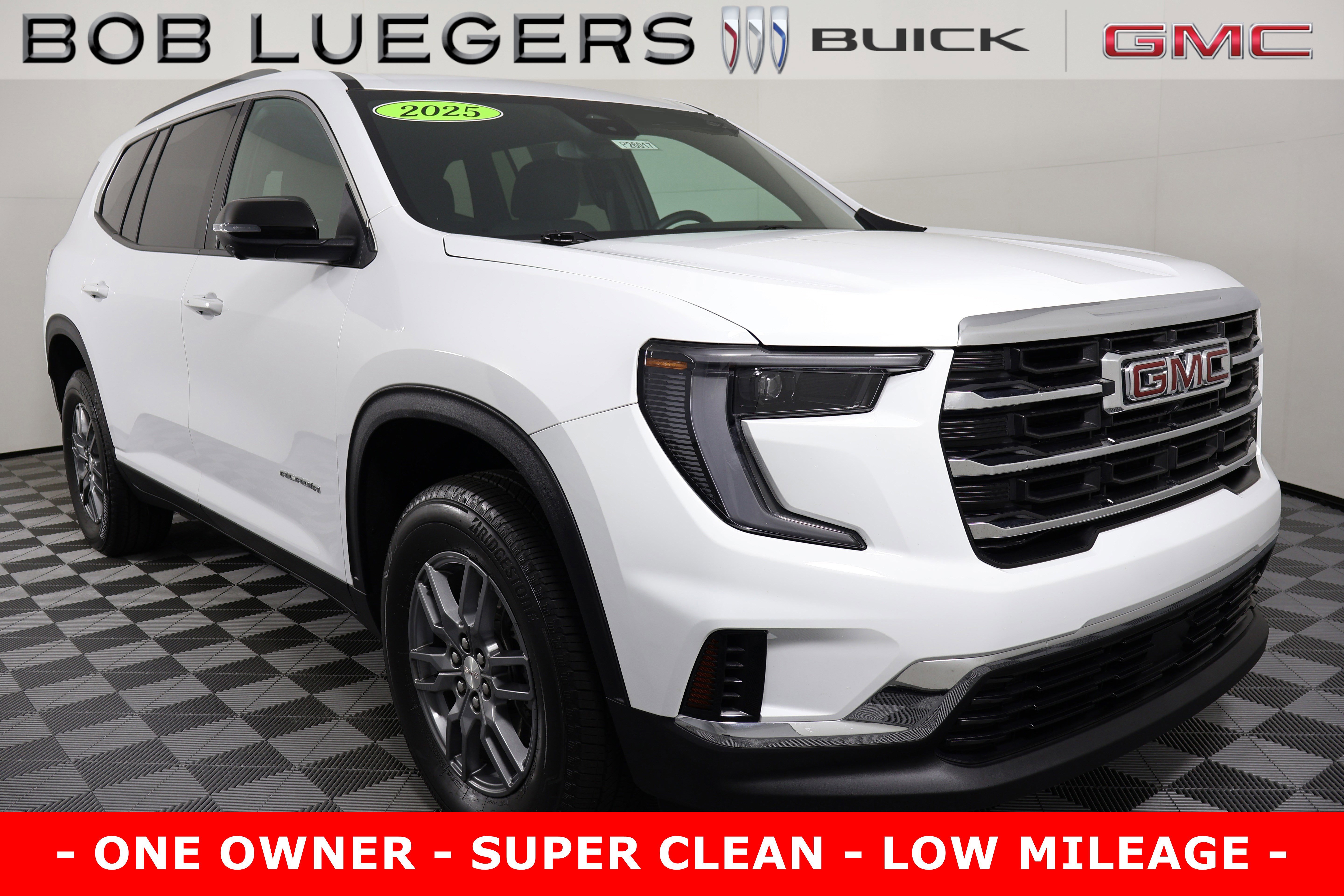 Summit White 2025 GMC Acadia Elevation FWD SUV / Crossover Front-Wheel Drive 8-Speed Automatic