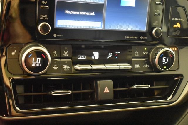 Used 2020 Black Toyota XLE image 37
