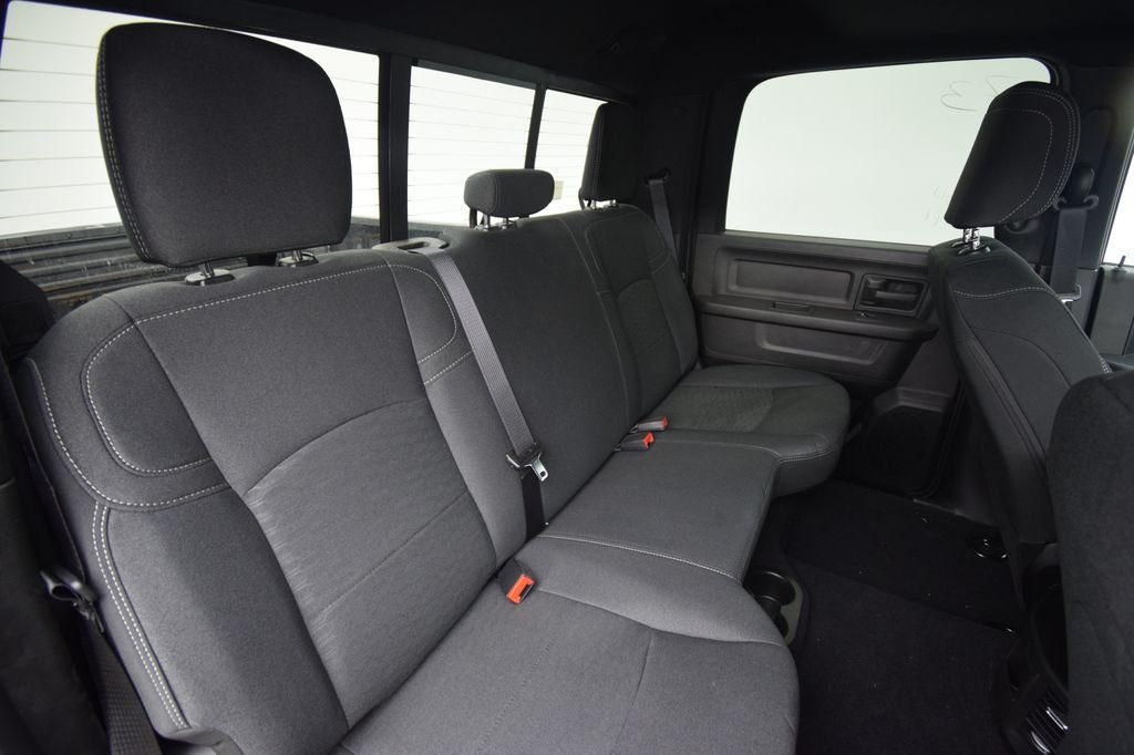 New 2026 Diamond Black Crystal Pearl-Coat Exterior Paint RAM  image 18
