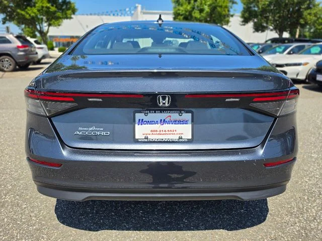 2025 Honda Accord LX - Photo 4