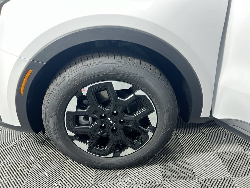 New 2026 Glacial White Pearl Kia S image 11