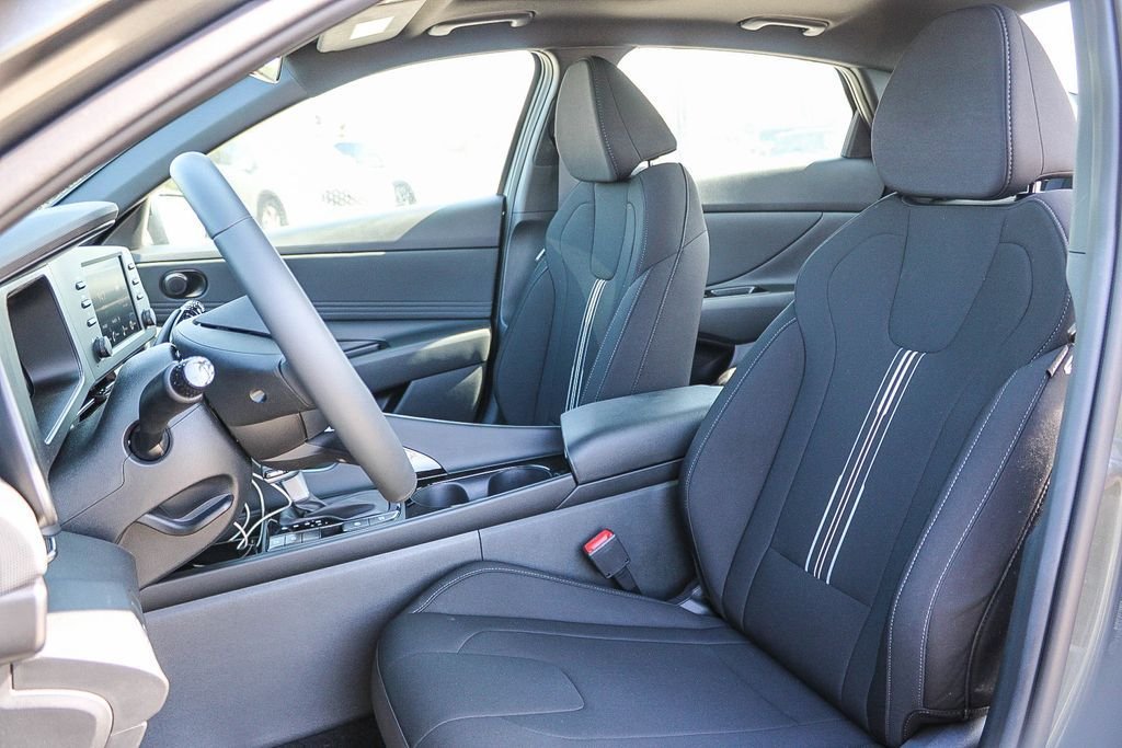 New 2026 Gray Hyundai SEL Sport image 17
