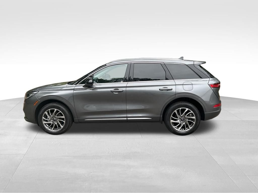 Used 2022 Gray Lincoln Standard image 2