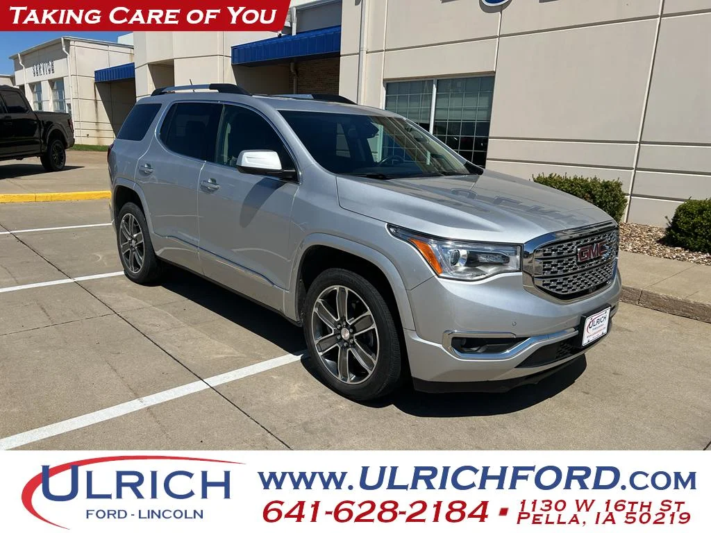 2017 GMC Acadia Denali AWD's photo