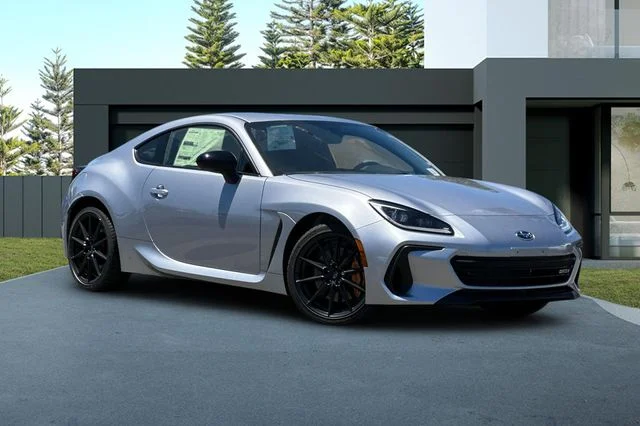 New 2026 ICE SILVER METALLIC Subaru tS image 2