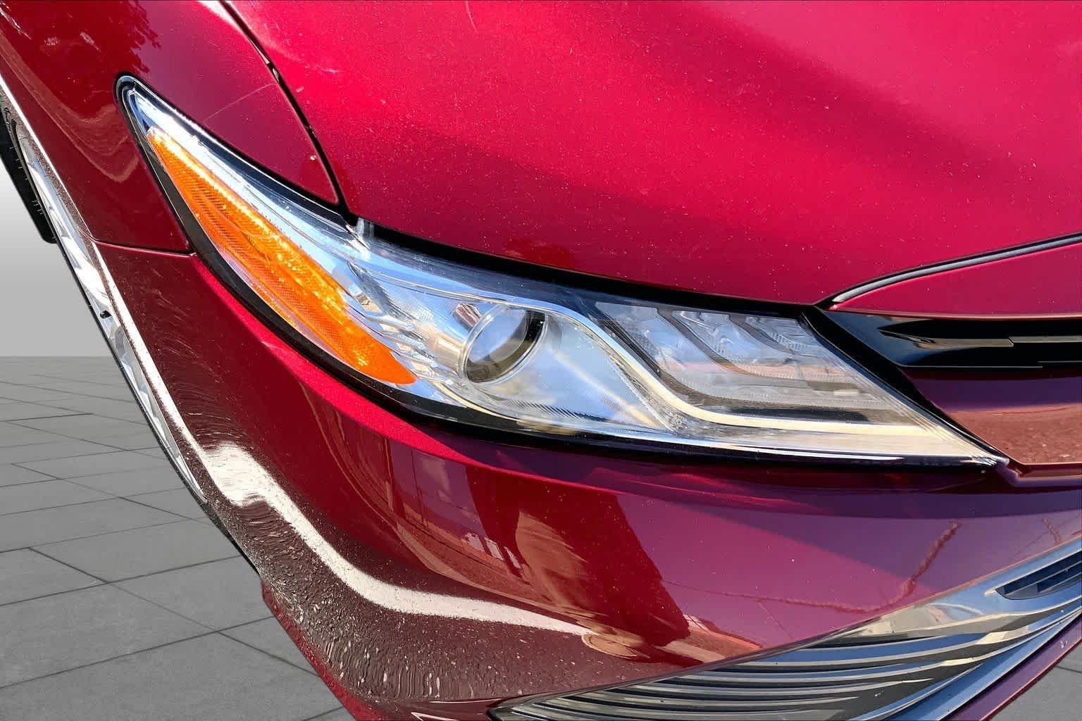 Used 2020 Ruby Flare Pearl Toyota Hybrid XLE image 24