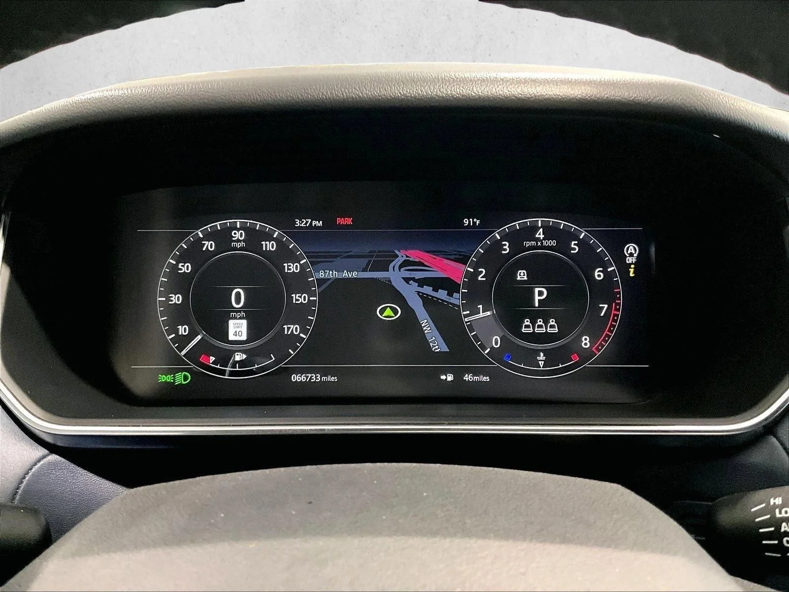 Used 2020 Eiger Grey Metallic Land Rover HSE Dynamic image 22